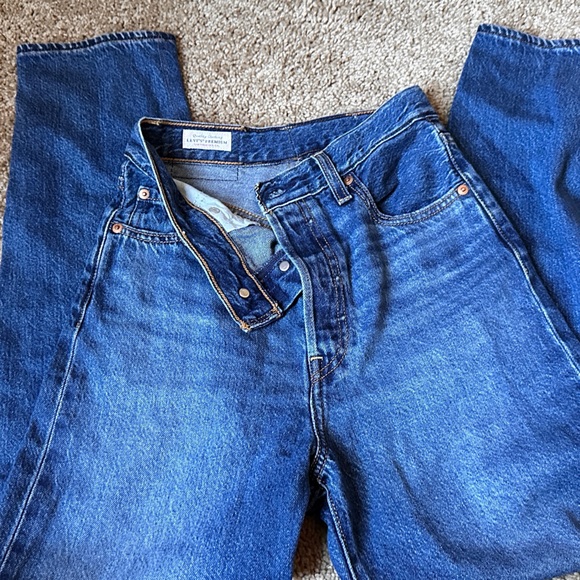 Levi’s Premium W26 L27 - Picture 2 of 2